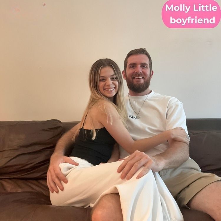 Molly Little Boyfriend and Relationship Status